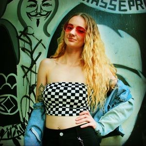 Meet your Posher, Katelyn